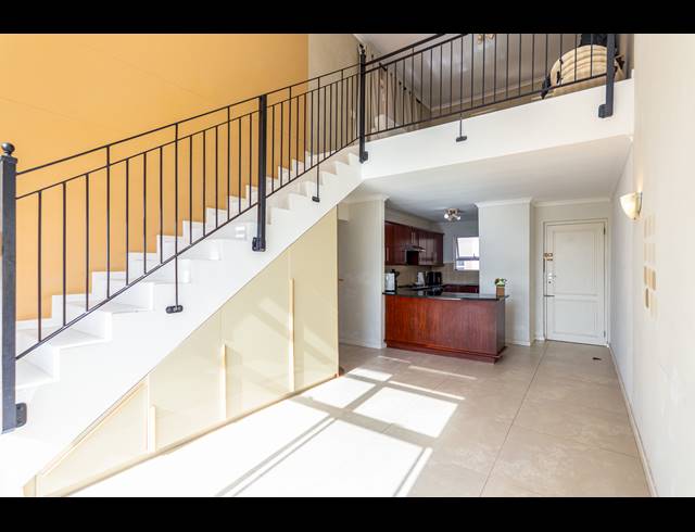 2 BEDROOM APARTMENT TO LET IN CENTURY CITY